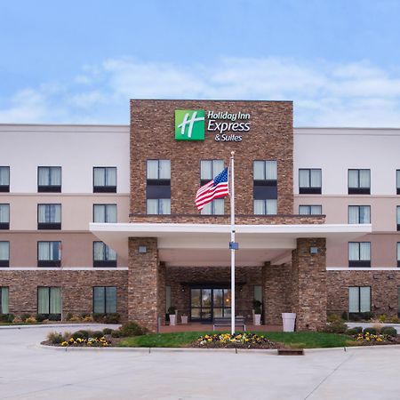 Holiday Inn Express & Suites Monroe, An Ihg Hotel Exterior photo