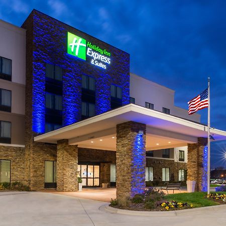 Holiday Inn Express & Suites Monroe By Ihg Exterior photo