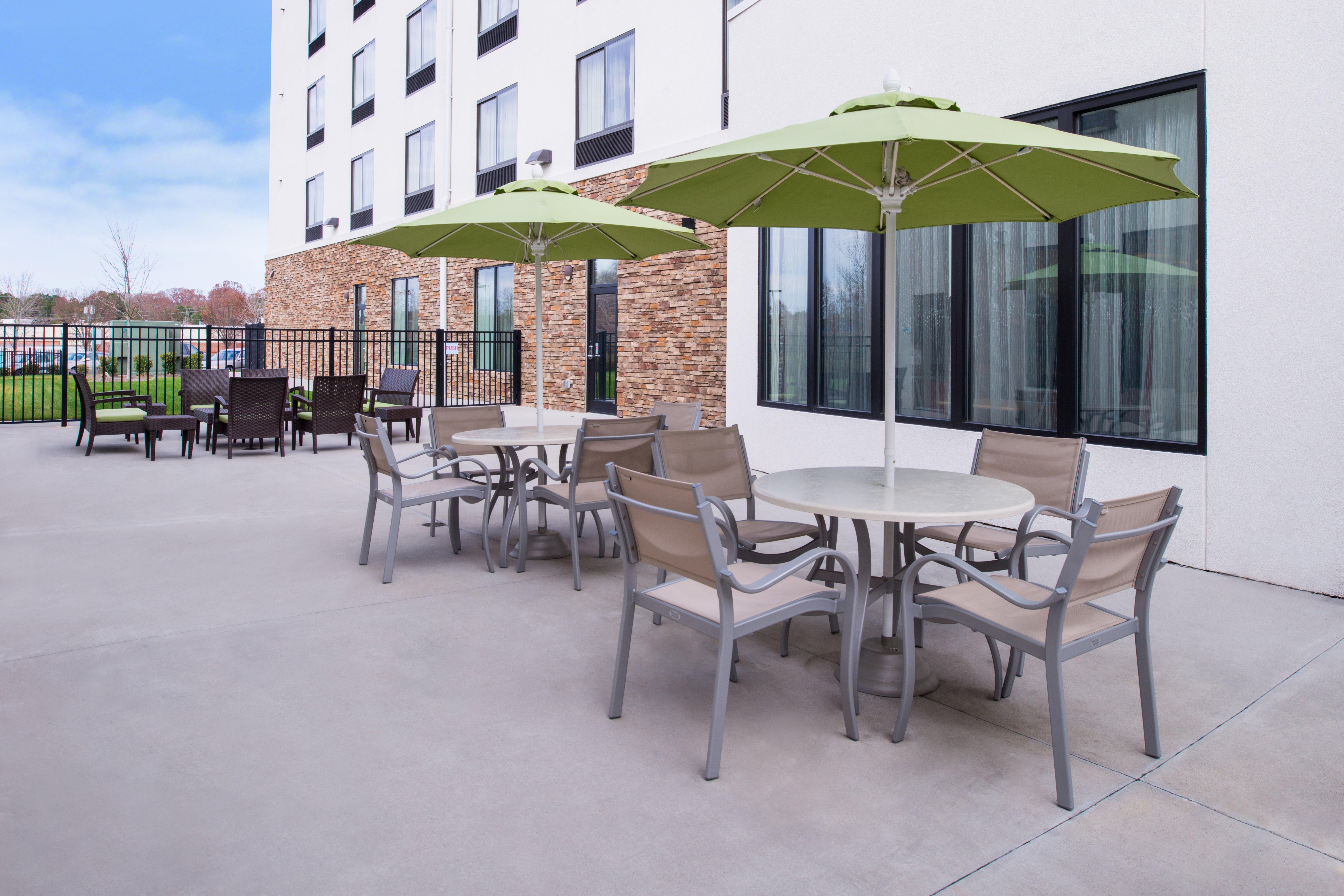 Holiday Inn Express & Suites Monroe, An Ihg Hotel Exterior photo